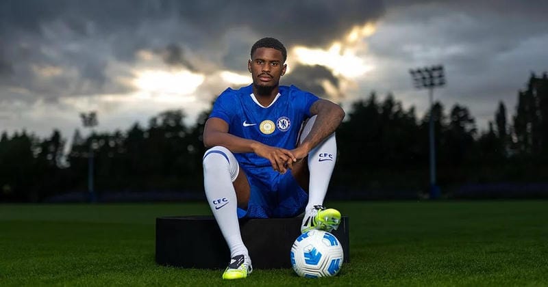 Bom tấn chuyển nhượng hè 2025 thu hút ông lớn 