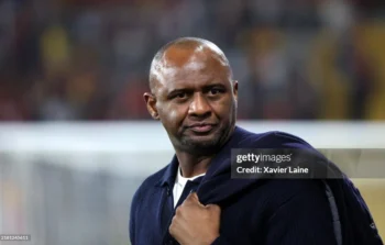 Bình luận và phân tích sự nghiệp vĩ đại của huyền thoại Patrick Vieira
