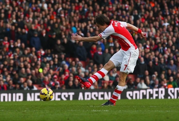 Tomáš Rosický vẫy tay chào khán giả Emirates